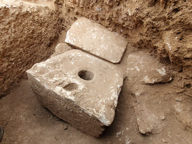 2,700 Year Old Toilet Discovered In Jerusalem